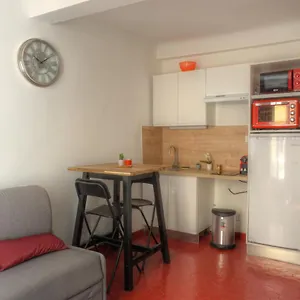 https://studio-au-coeur-du-village-provencale-de-riez-dans-le-verdon.fr-provencehotel.com